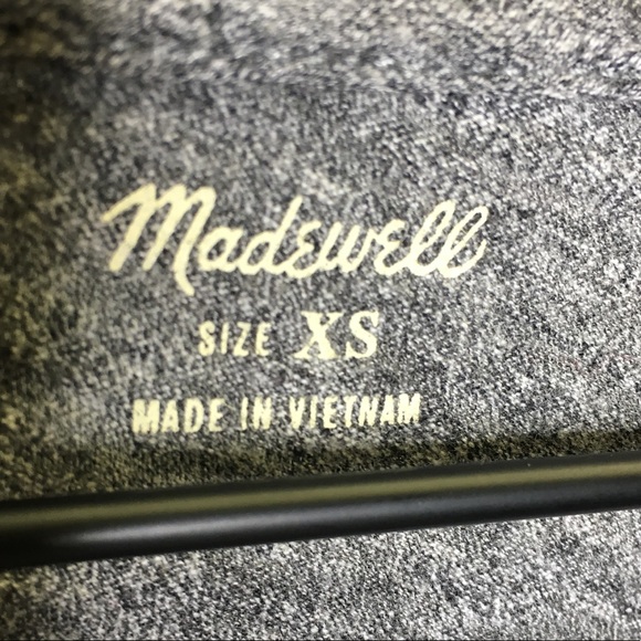 NEW Madewell Grey Whisper Cotton V-Neck Pocket Tee Size XS - Picture 10 of 12